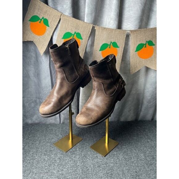 UGG Australia Orion Buckled Zip-Up Moto Buckle Leather Booties 1007769 Stout 9.5 - Picture 1 of 9